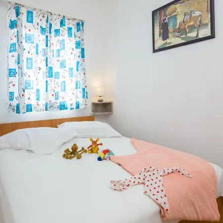 With Parking Space Rastici, Ciovo - 25224 Apartment *