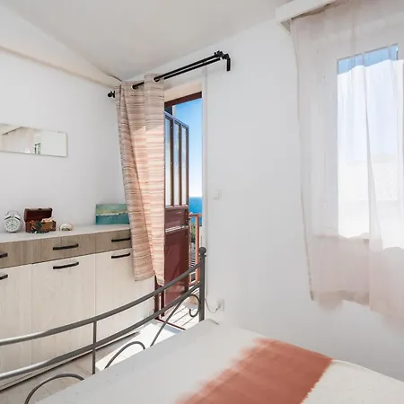 With Parking Space Rastici, Ciovo - 25224 Trogir